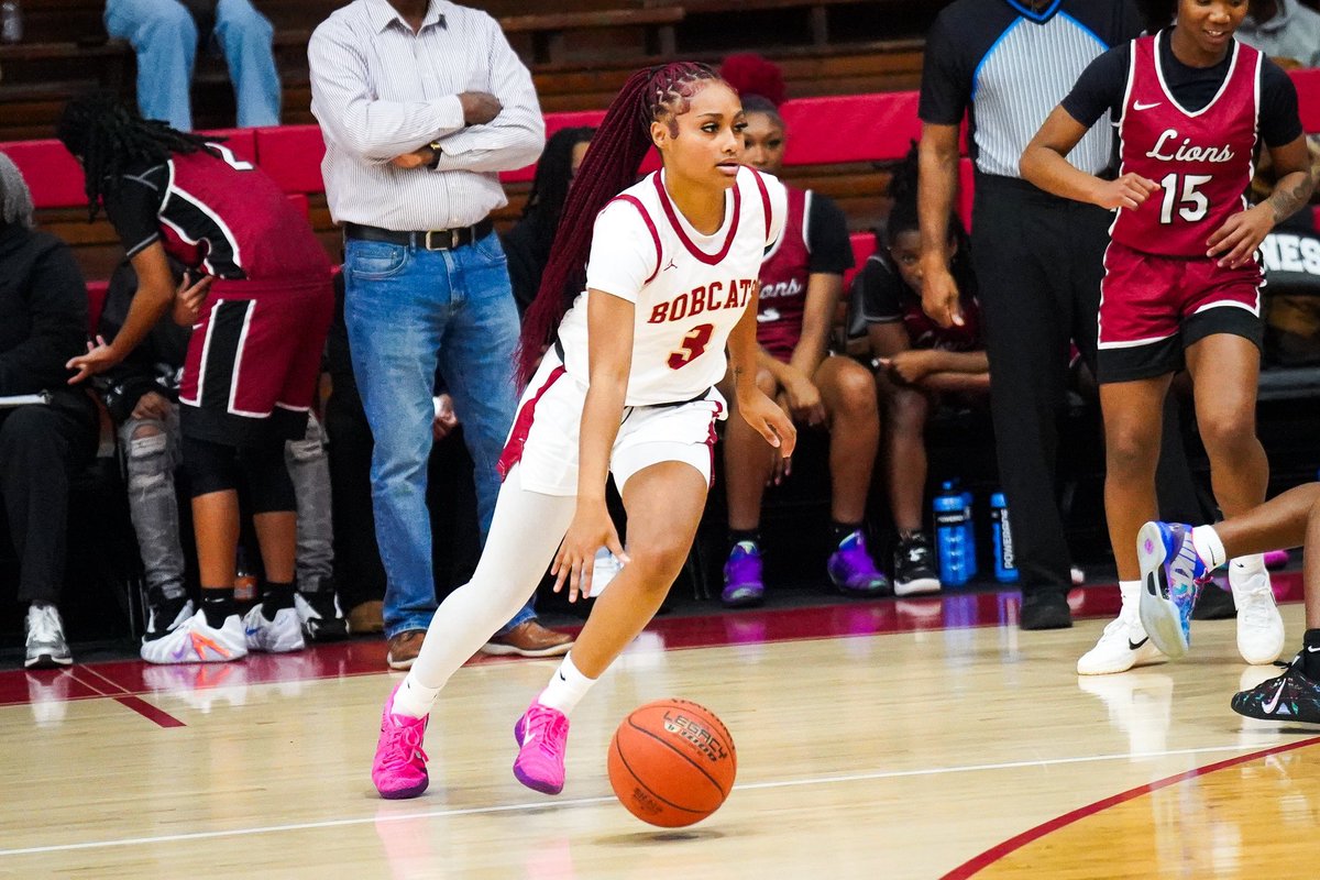 Jones Women’s Basketball tweet media