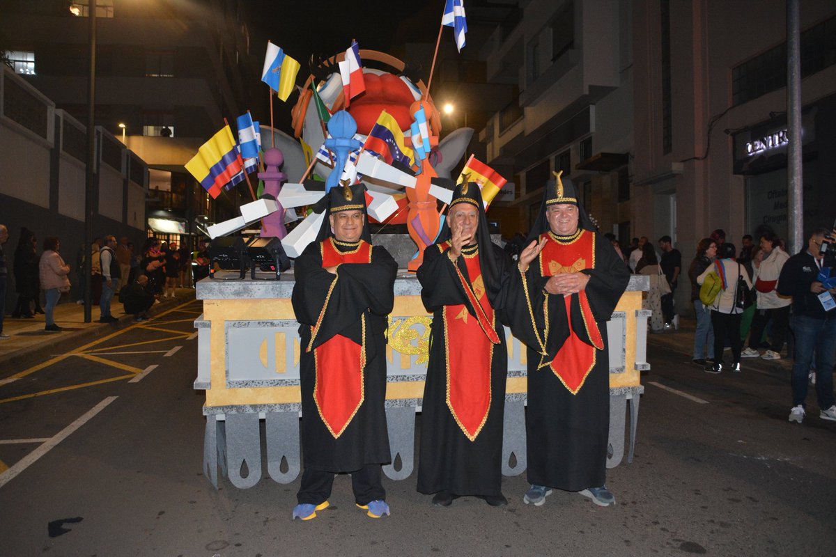 LA SARDINA DE "LOS RITMOS LATINOS"
#CarnavalSC26 #SantaCruzdeTenerife #LaLaguna #Tenerife #EntierrodelaSardina