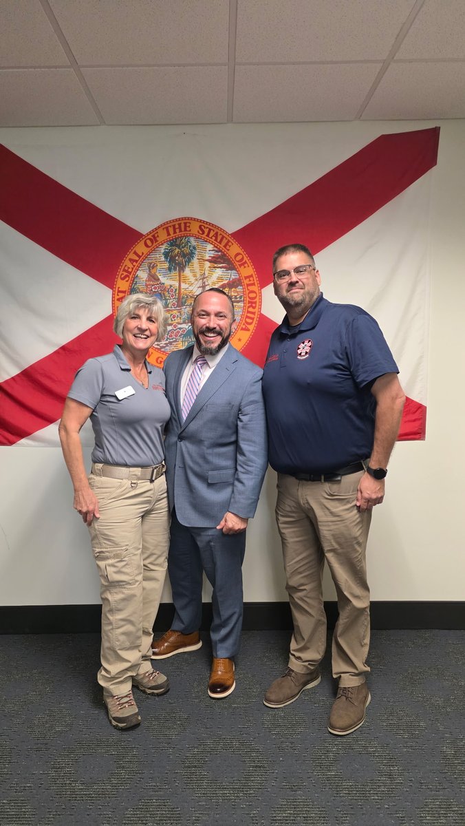 First Responder Hope Line tweet media