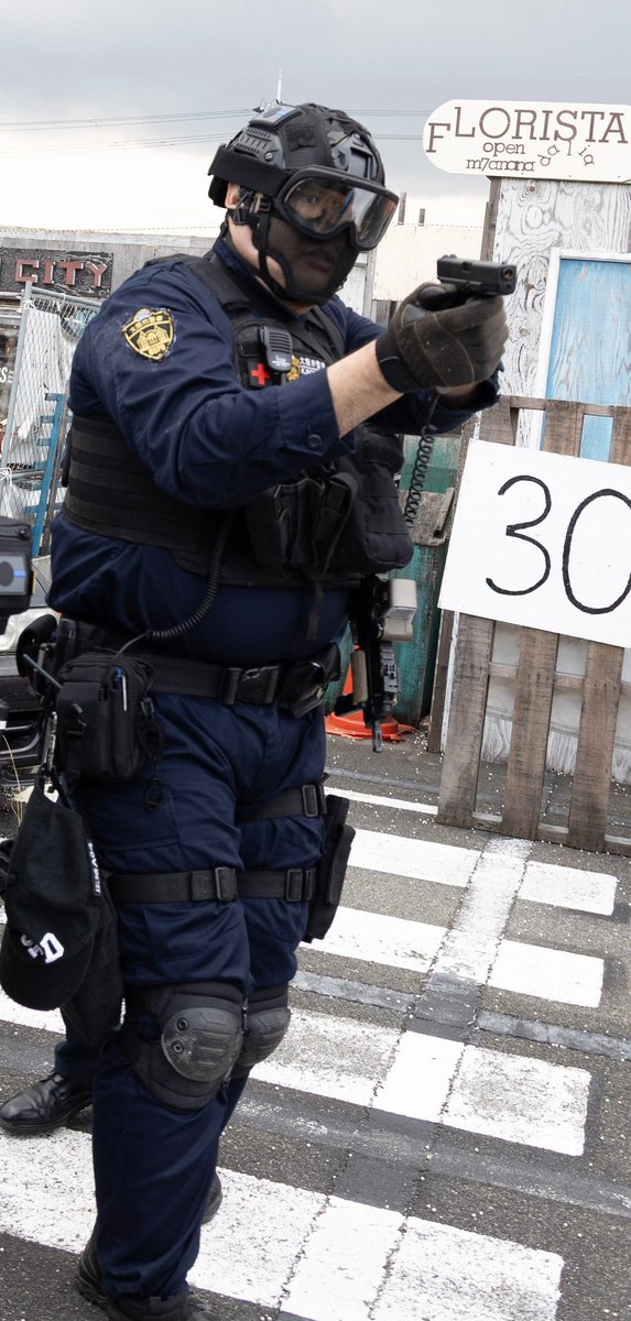 OSPD_inoken's tweet photo. #サバゲー
#JPNLE
#架空LE
#OSPD
#みんなで銃を構えよう https://t.co/UJ2p4b79Hk