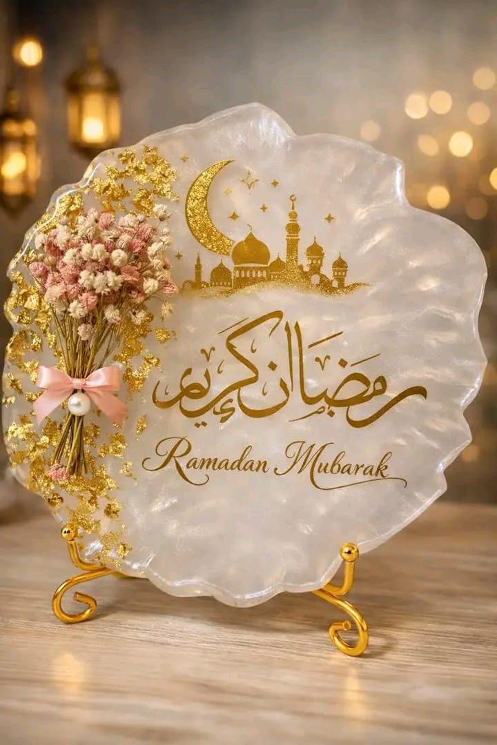 اَللّٰهُمَّ بَلِّغْنَا رَمَضَانَ وَأَعِنَّا فِيهِ عَلَى الصِّيَامِ وَالْقِيَامِ، وَاغْفِرْ لَنَا ذُنُوبَنَا، وَارْحَمْنَا يَا أَرْحَمَ الرَّاحِمِينَ
یااللہ
ہمیں رمضان تک سلامت پہنچا
 اس بابرکت مہینے میں روزہ،عبادت کی توفیق عطافرماہمارے گناہوں کومعاف فرمااورہماری دعاؤں کوقبول فرما