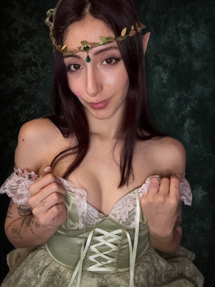 iriigga's tweet photo. 🧚‍♀️ #cosplayhot #cosplayer https://t.co/kAW72yVV4W
