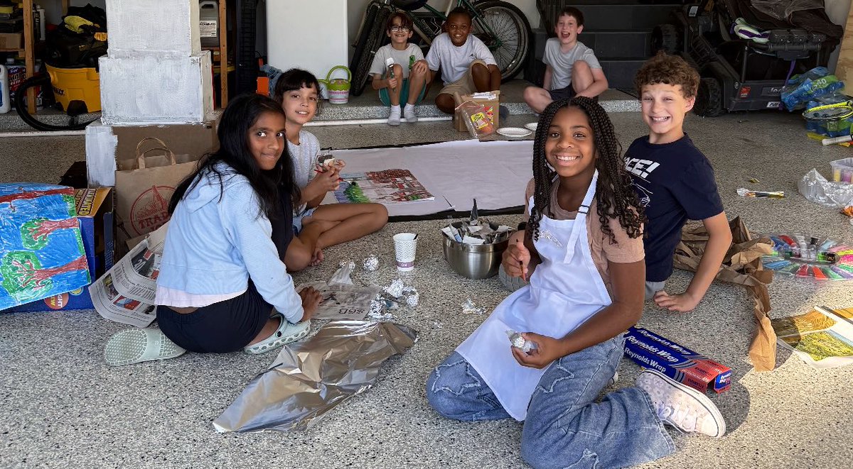 River Oaks IB World School tweet media