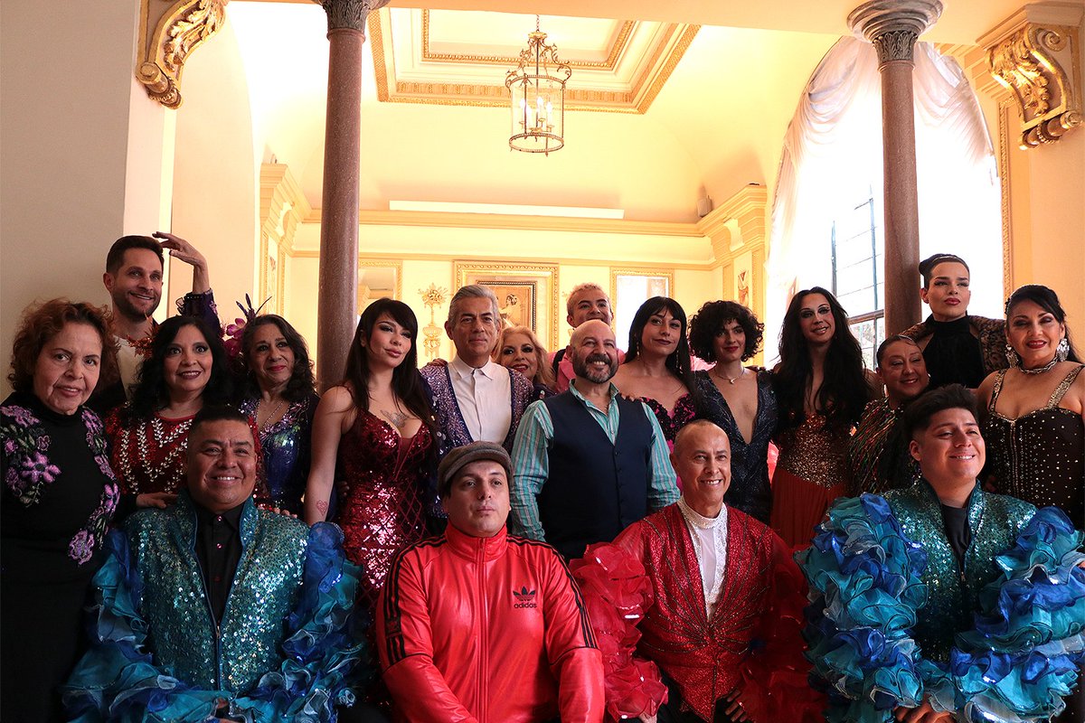 Teatros Ciudad de México tweet media