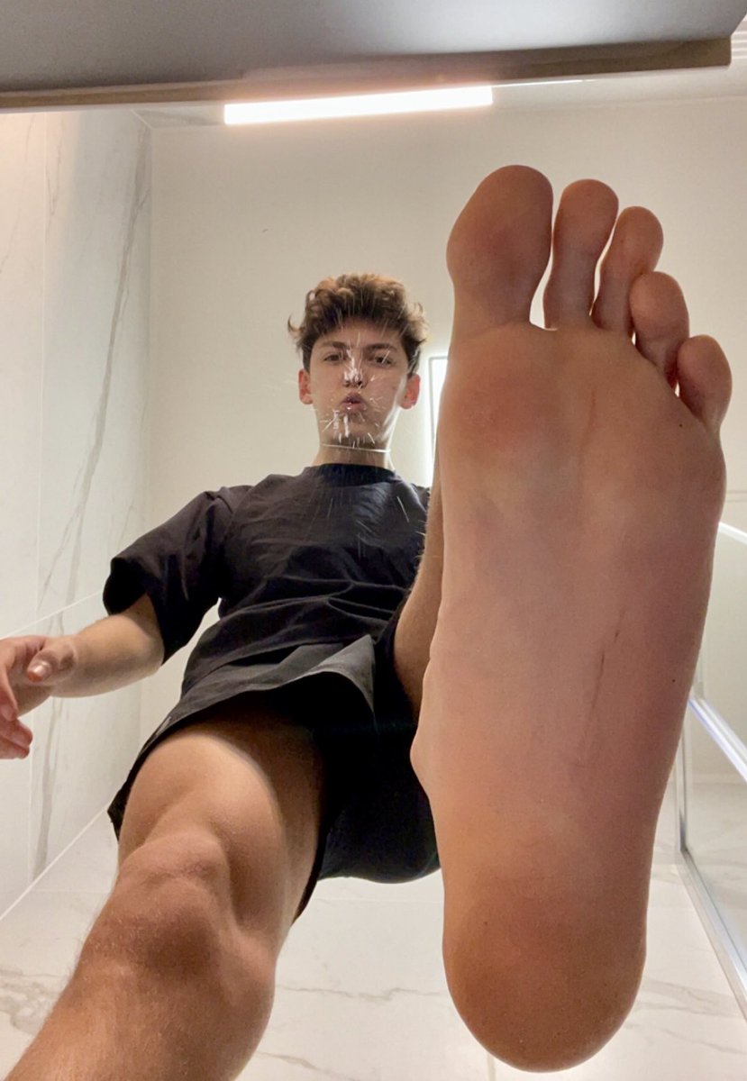 Chandler {4.7k} tweet media