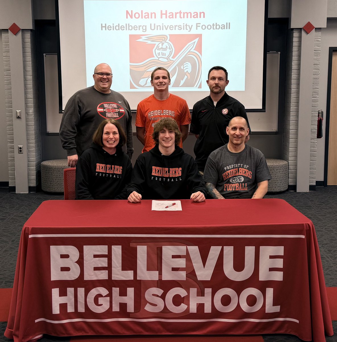 Bellevue High School Sports tweet media