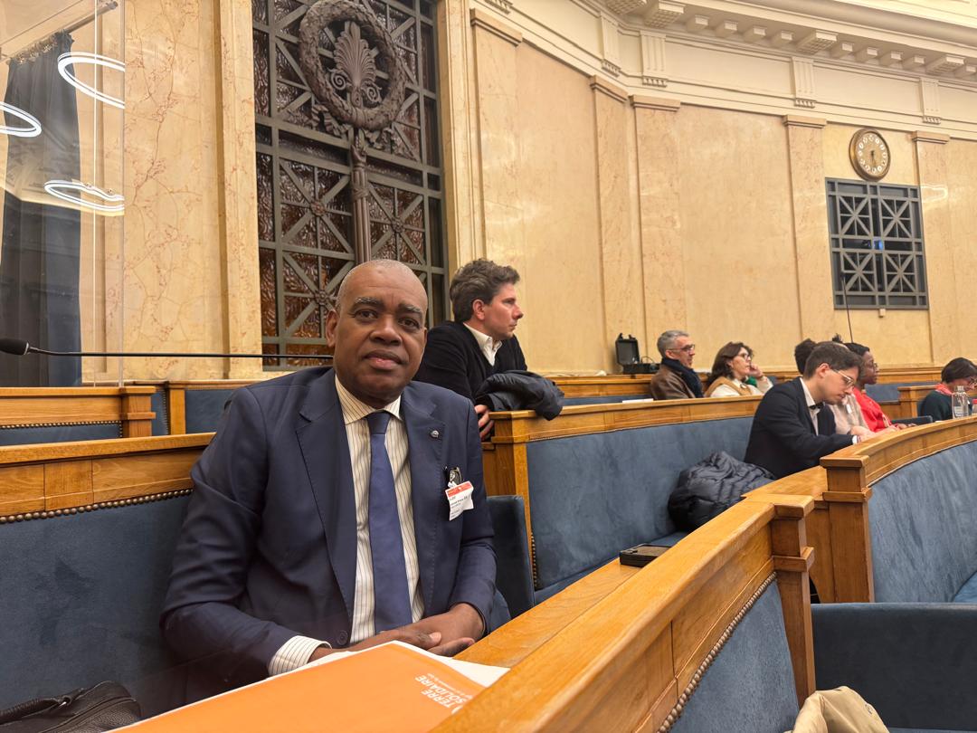 LarifouS's tweet photo. Bravo au @CCFDTerreSoli pour la réussite du colloque à l’@AssembleeNat sur la gouvernance économique mondiale ! 🌍⚖️

​Expert des dynamiques de pouvoir en Afrique, je soutiens cette urgence : pas de développement sans justice fiscale et souveraineté économique. https://t.co/hCmI4WNKI4