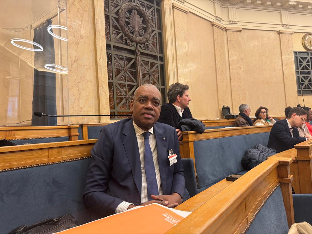 LarifouS's tweet photo. Bravo au @CCFDTerreSoli pour la réussite du colloque à l’@AssembleeNat sur la gouvernance économique mondiale ! 🌍⚖️

​Expert des dynamiques de pouvoir en Afrique, je soutiens cette urgence : pas de développement sans justice fiscale et souveraineté économique. https://t.co/hCmI4WNKI4