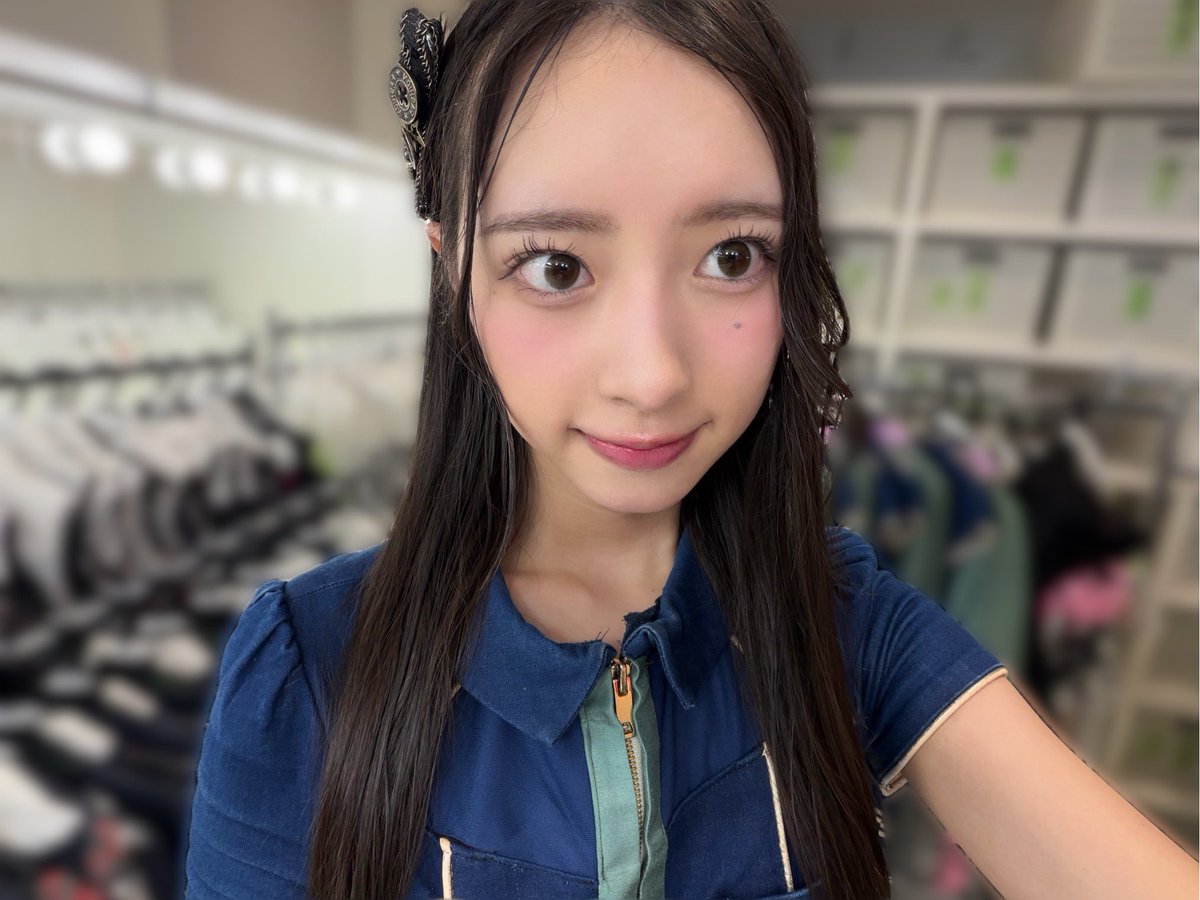 昨日は #手をつなぎながら公演 ありがとうございました！！
たくさん目を合わせることができて幸せでした😽💕
まだまだ課題点が見つかるばかりなのでこれからもっと成長していけるよう頑張ります❤️‍🔥
#AKB21期研究生