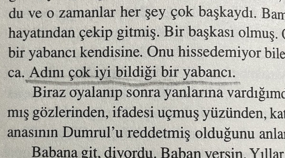 “Adını çok iyi bildiği bir yabancı.”