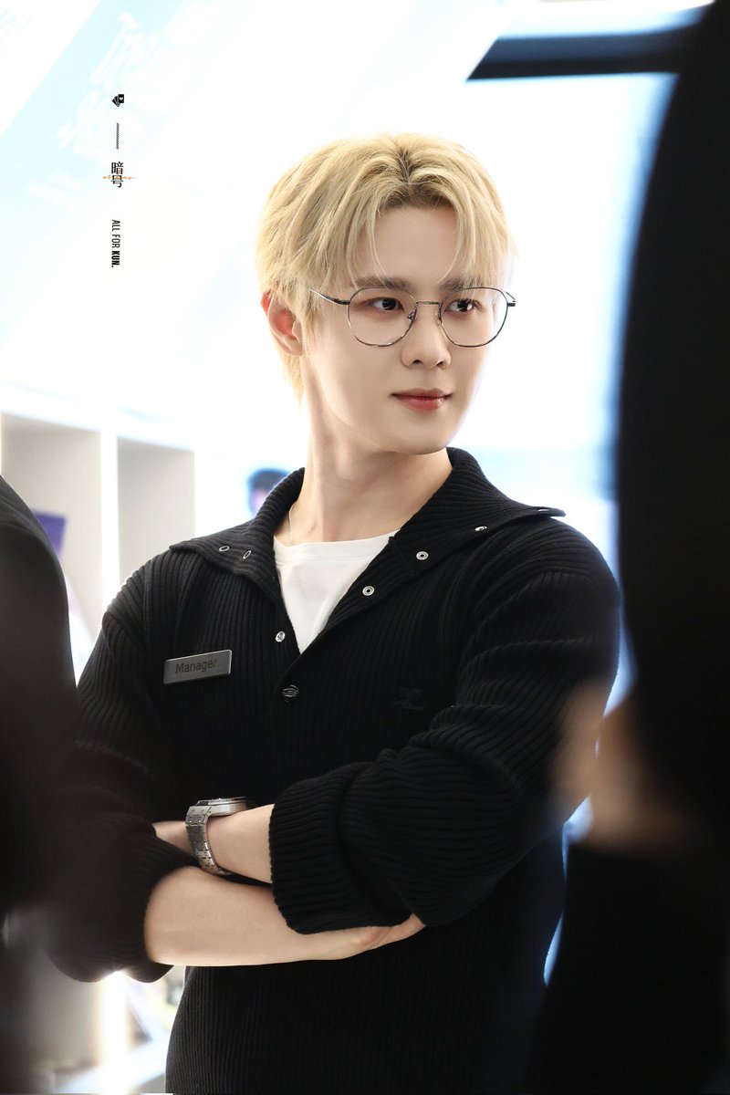 steph (@kuniemanis) on Twitter photo 