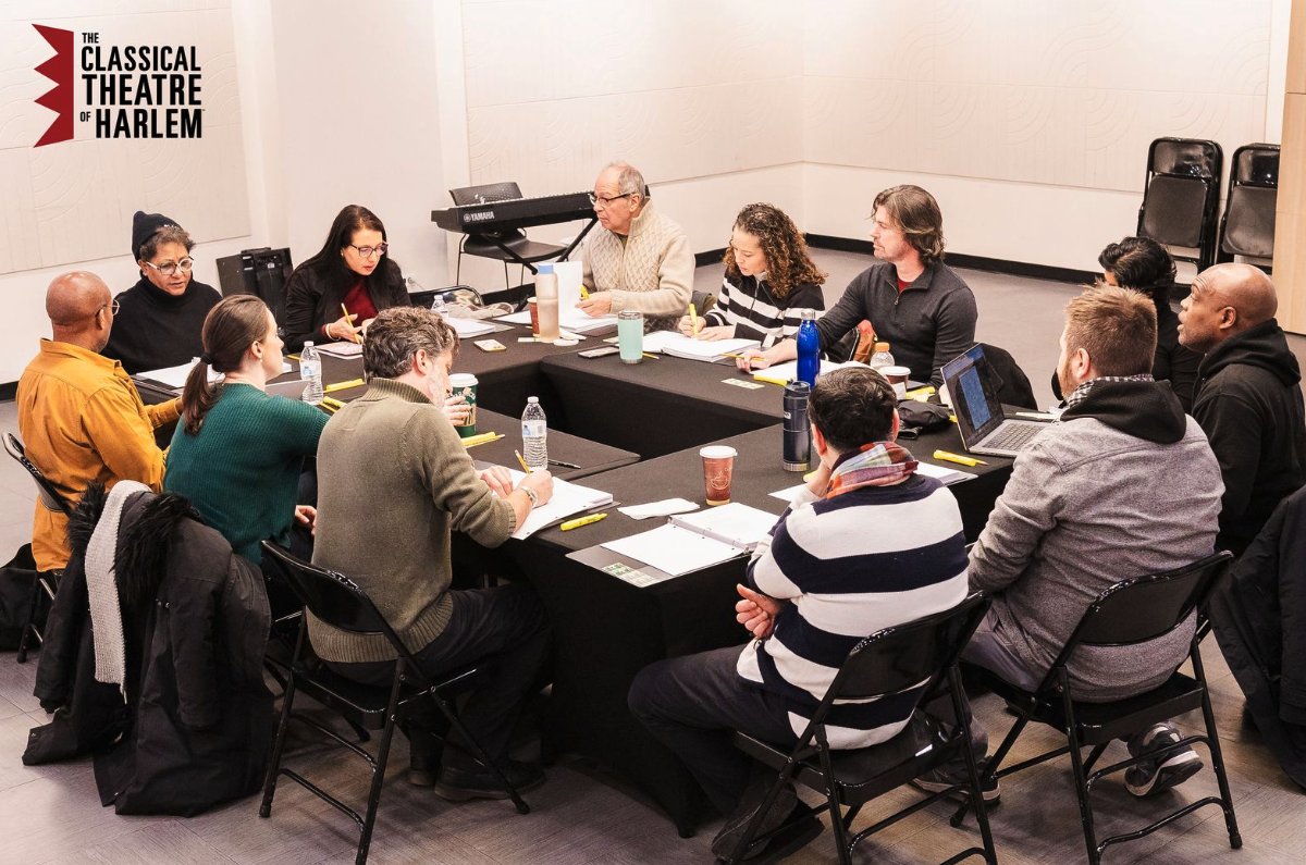 JayBeeAlexander's tweet photo. I was deeply honored to participate in this private reading of Shakespeare's Othello for @classicalharlem  in support of playwright @bettyshamieh's prequel-in-progress.  I played Lodovico, and a senator.  #shakespeare.  Photo by 350 Studios LLC. https://t.co/ADfFZQaJhz