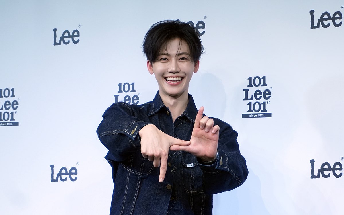 oggi_jp's tweet photo. NCT JAEMIN(ジェミン)さんのLee APACアンバサダー就任会見を独自視点のマニアックすぎる取材メモつきでレポート！

▼28カットあり！記事はこちらからチェック
ジェミンがNCTポーズを披露♡イベントレポート
https://t.co/MrEdnRIP6d

#NCT
#엔시티
#NCTDREAM
#JAEMIN
#제민 https://t.co/fNaNMXzsuP
