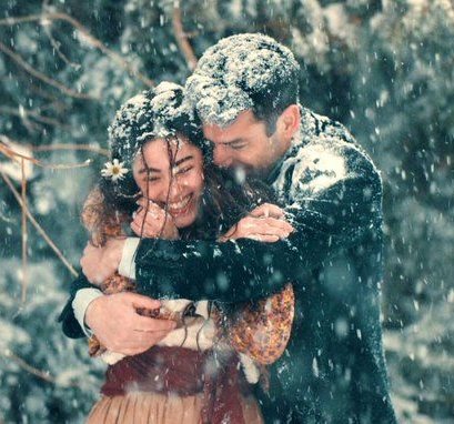 amaninadaaa's tweet photo. Ölen hayvanmış âşıklar ölmez #cünzey
Âşıklar ölmez beden ölür #azef https://t.co/oS2DDvWqJ9