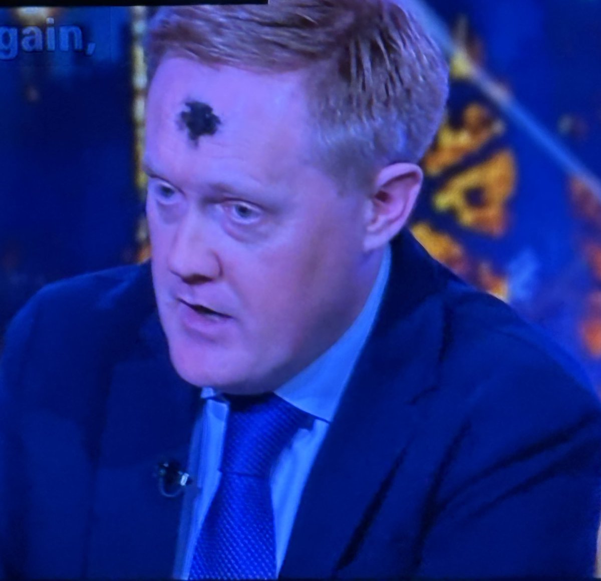 NiecyOKeeffe's tweet image. Would ye stop the fucking LIGHTS. 🤣🤣🤣🤣
#Ashes