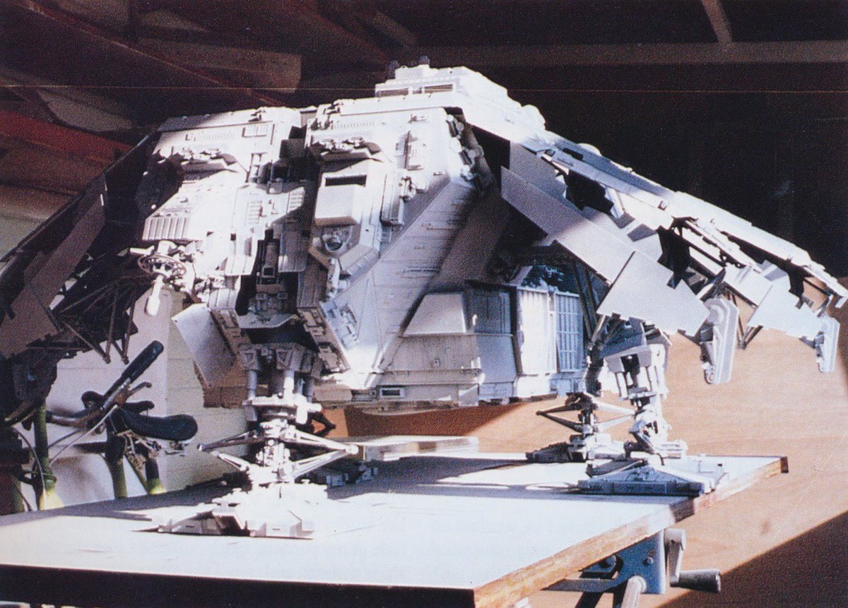 SciFi Art tweet media