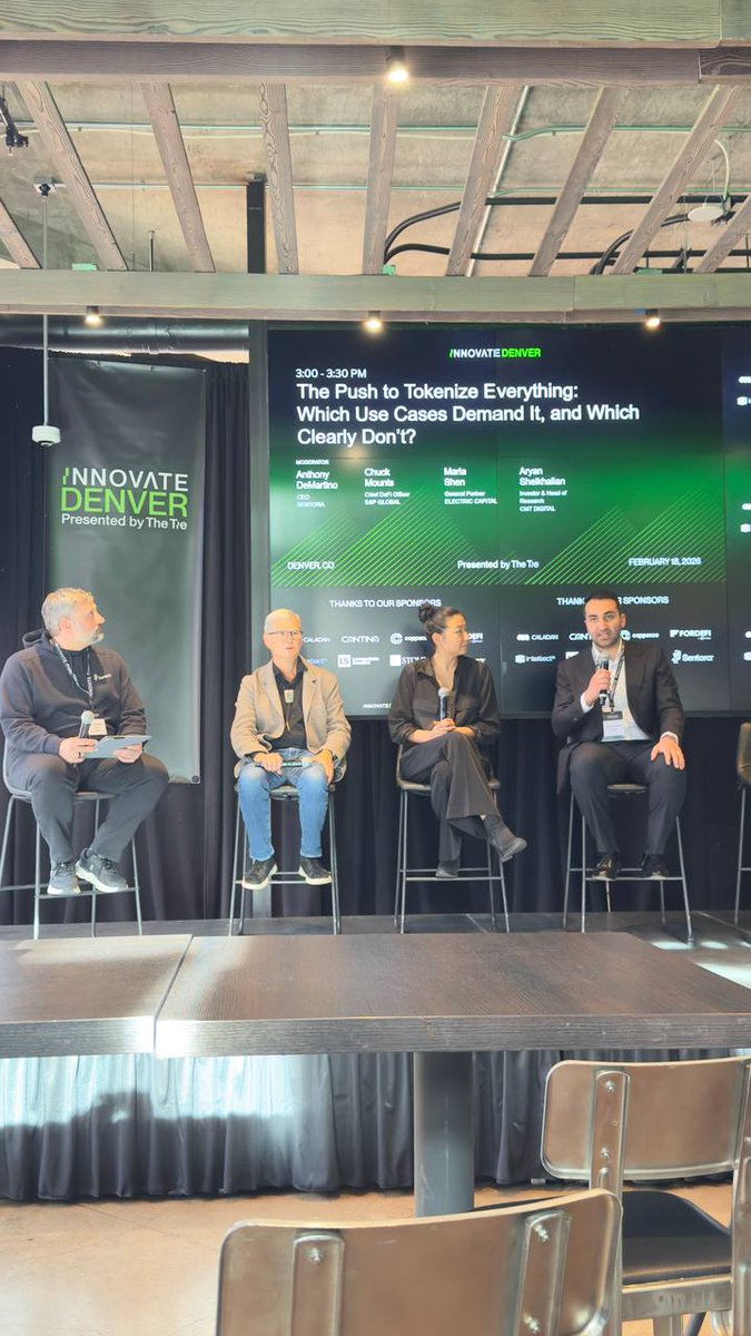 CMT Digital tweet media