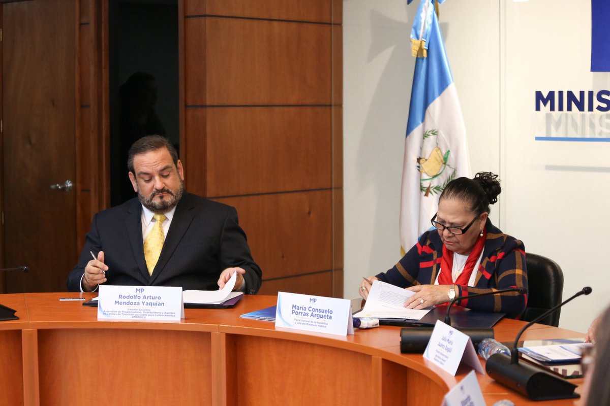 María Consuelo Porras tweet media