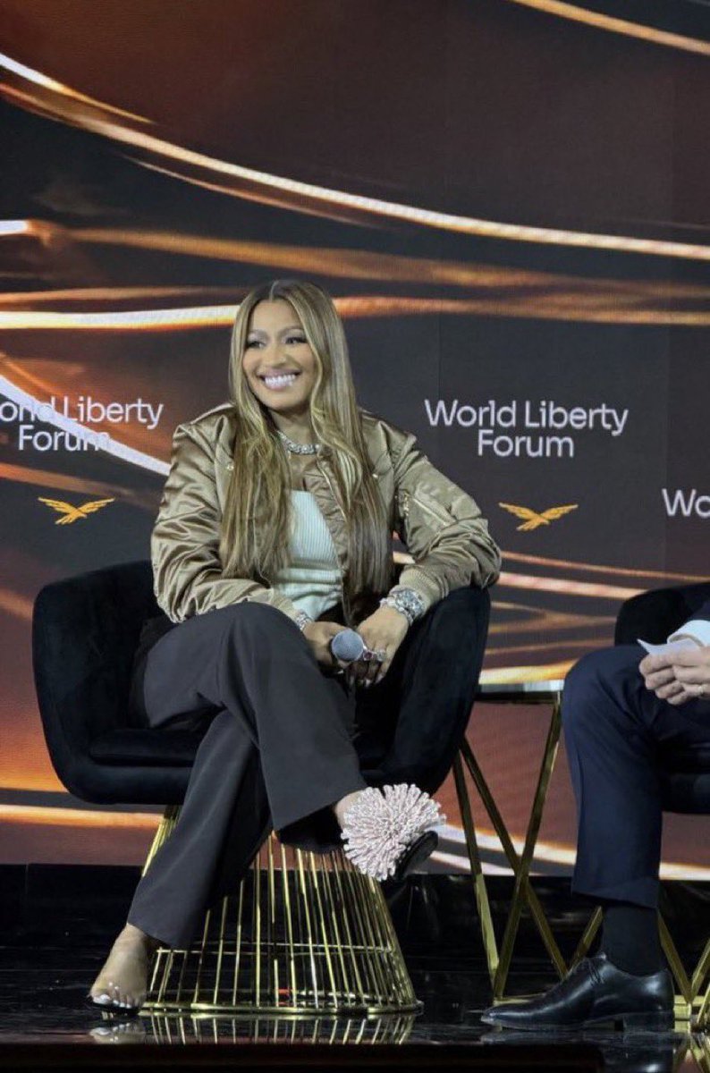 PopFusionHQ's tweet image. Nicki Minaj looks a mess at another MAGA-affiliated event today.