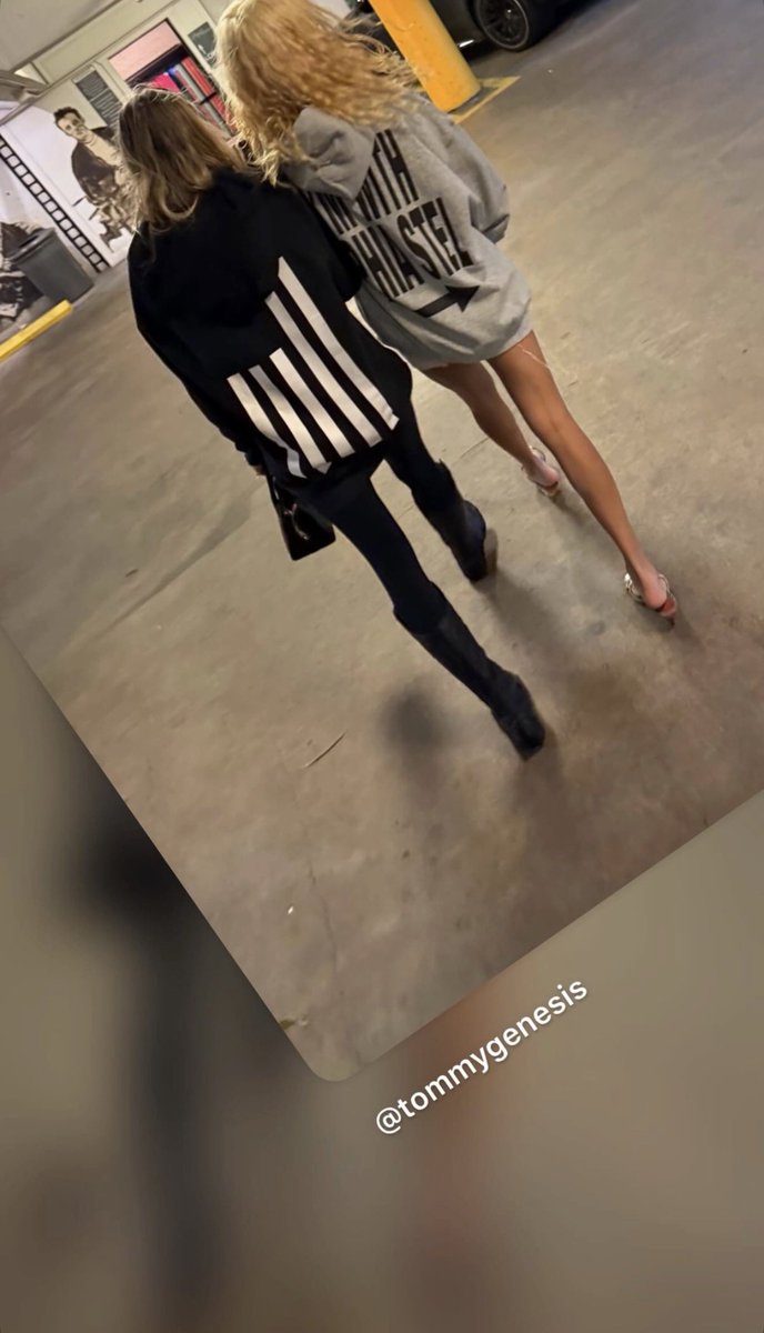 Honeymoon tweet media