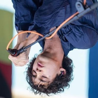 Culd Contradictory tweet media