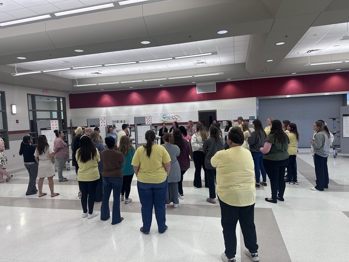 Nicole McCasland tweet media