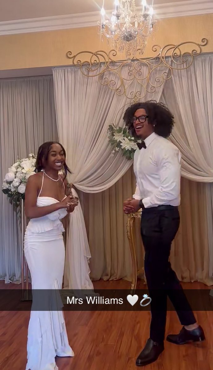 Streamers FoeAries and TeeTee are now officially married. They decided to get married ASAP after Aries proposed to TeeTee yesterday🥹🙏❤️

Congrats to Mr. &amp; Mrs. Williams💍❕