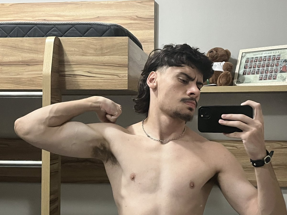 BARTHO 🔞 tweet media