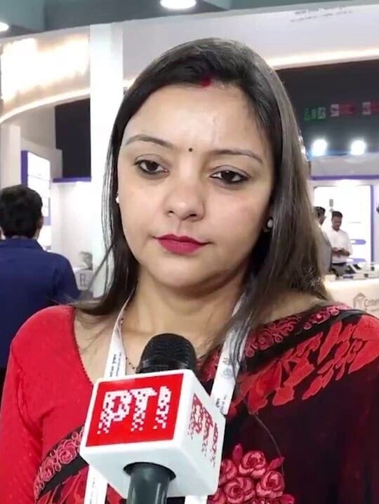 pushpendrakum's tweet photo. I said it on Day 1 Neha Singh would be made the scapegoat.

She’s a communication teacher. Not a tech expert.
She was sent there because she speaks fluent English and presents well on stage not because she built the AI.

Do you really think she walked into Bharat Mandapam and made claims without instructions?

If the administration knew she had no technical background,
👉 Why send her to represent an “AI innovation”?
👉 Who briefed her?
👉 Who approved the script?

Now the same people who sent her have vanished.
And Neha is being portrayed as the villain.

Let’s be clear:
The failure is of management.
The responsibility is of the board.
The embarrassment is institutional.

An apology note won’t fix national humiliation. Accountability will.

And remember in this country, the easiest person to sacrifice is a teacher, especially in private institutions.
