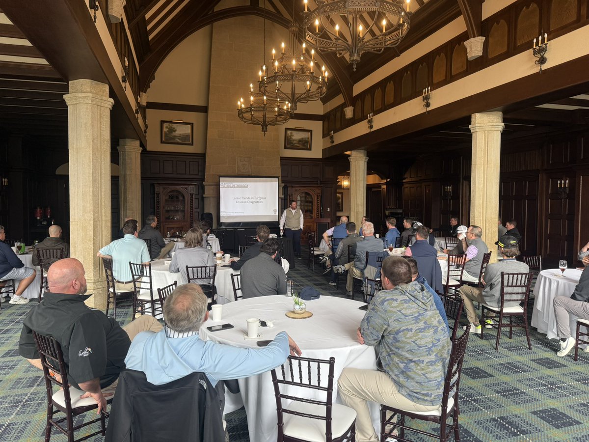 NSTAcarolinas's tweet photo. Big thanks to @TravisWGannon and @KernsJim for speaking at our Education Conference today at Longview. Great day to be a Wolfpack fan! https://t.co/BPT2pUu9h8