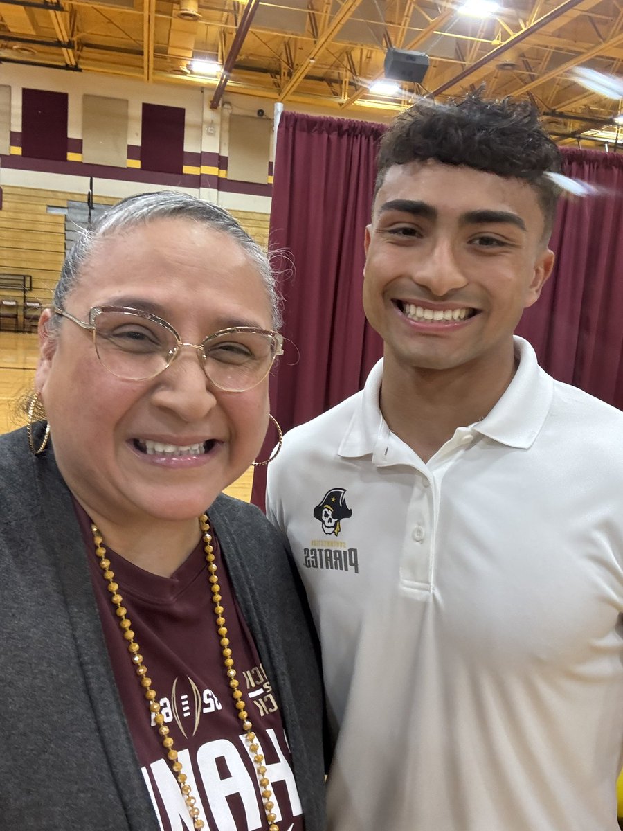 Ms. Yvonne Rodriguez tweet media