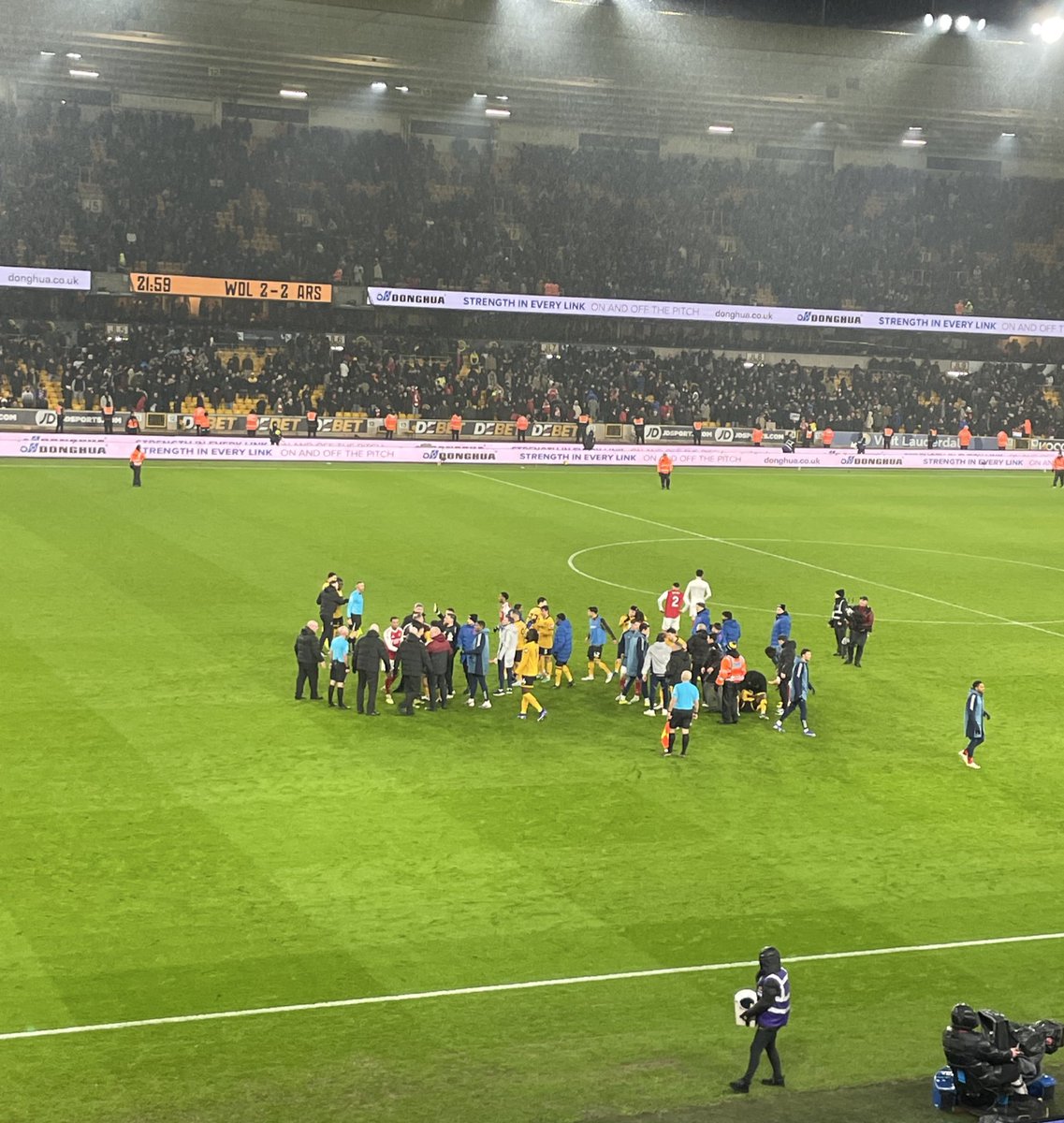 Ben Thorne tweet media