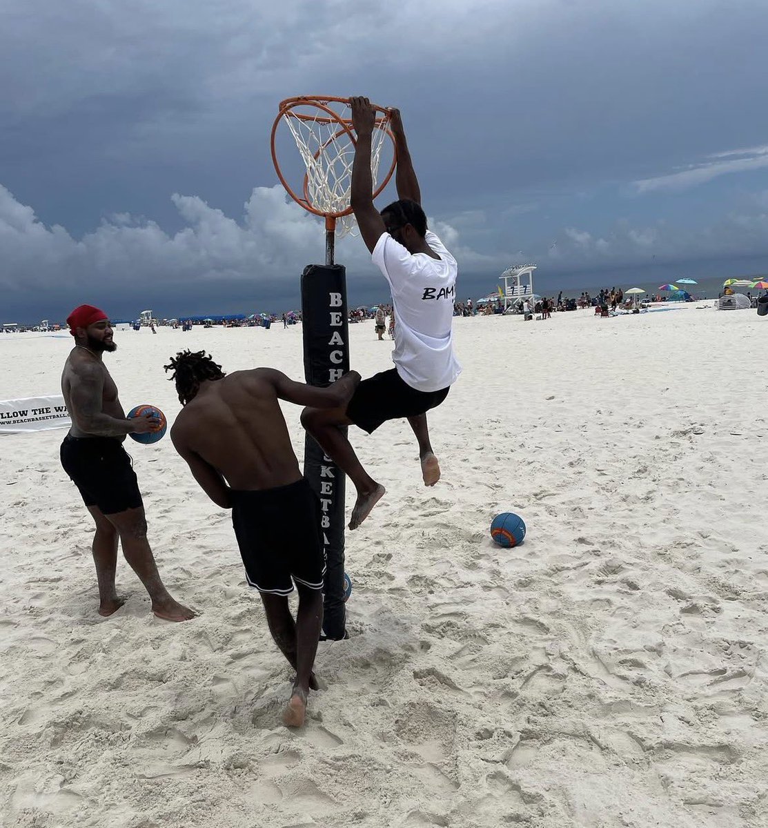 vantbrown's tweet image. Long Live Damon🙏🏾