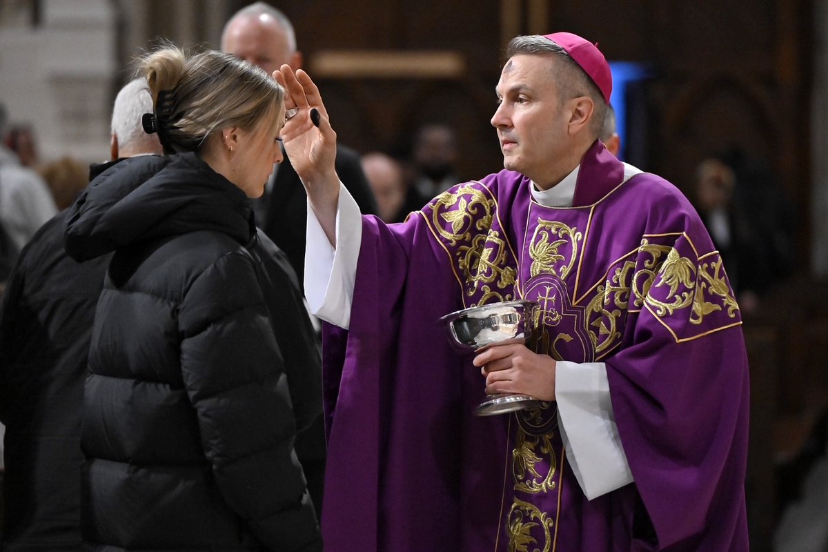 Ash Wednesday Mass was celebrated by Archbishop Ronald Hicks commencing the imparting of ashes today at St. Patrick's Cathedral which continues until the cathedral closes at 9 p.m. tonight. (Last entry at 8:30!) @abpnewyork <a href="/StPatsNYC/">StPatsNYC</a>