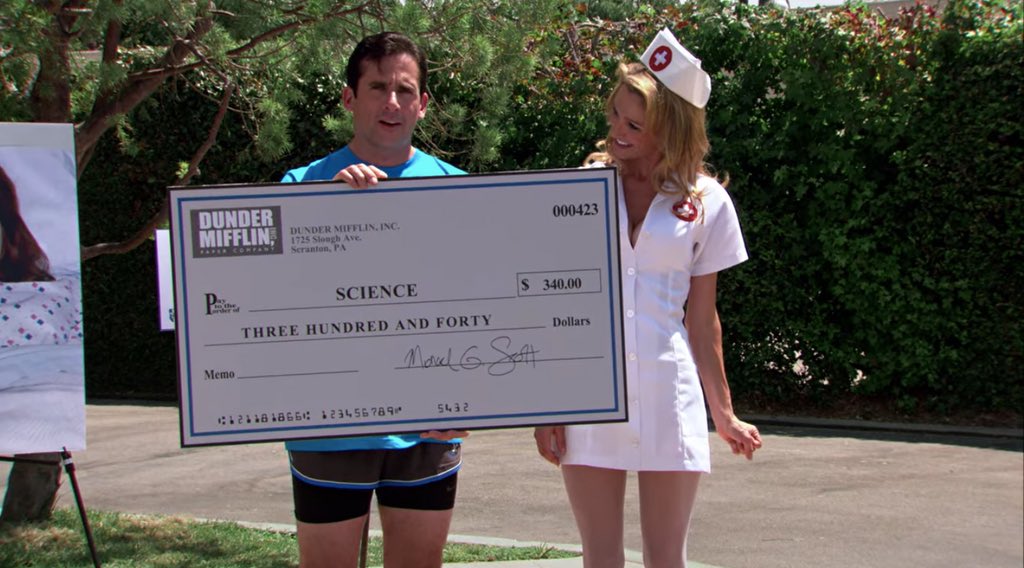 An underrated part of this episode was Michael thinking Elizabeth the stripper went back to get her degree to actually become a nurse 😂😂