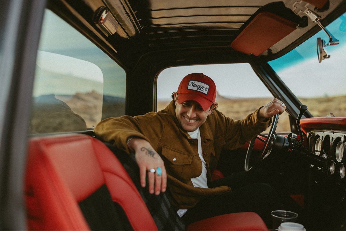 ANNOUNCEMENT!!! Tune into <a href="/altaz933/">ALT AZ 93.3</a> this Sunday to hear “Life’s Not Fair” on HomeGrown with @mororadio .
God is Good!
Love a stranger, tell a friend!