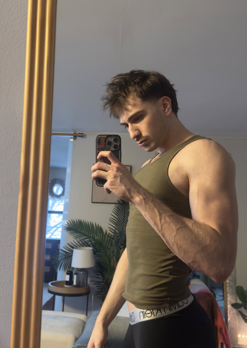 jordan🌙 tweet media