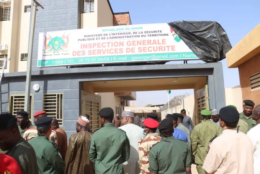 Sécurité/ Niamey: les habits neufs de la sécurité sociale.

En regroupant l’ensemble des services de l’IGSS sous un même toit, les nouvelles infrastructures permettent une meilleure coordination des équipes,.
Lire la suite:👇🏿
nouvellesafrique.com/securite-niame…