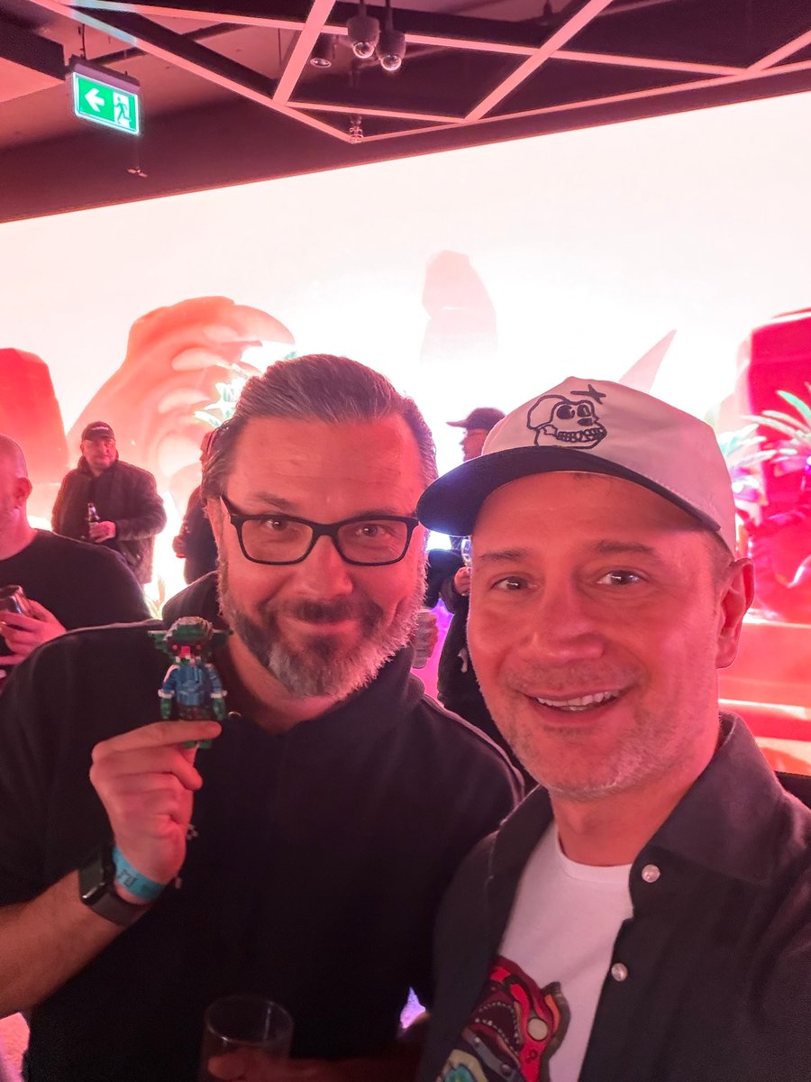 mariux3m's tweet photo. Seeing James tonight sparked a reminder: every degen needs a Gob, their Gob for life. Real ones stick, ride cycles, laugh loud, and win together. That Gob energy hits different. Howโd I do, @GobsOnApe fam? ๐ง ๐ฅ๐น๐๐๐ค๐ค๐๐ซก๐
#GobLife #DegenEnergy #ApesTogether #Web3Fam #Gob4Life