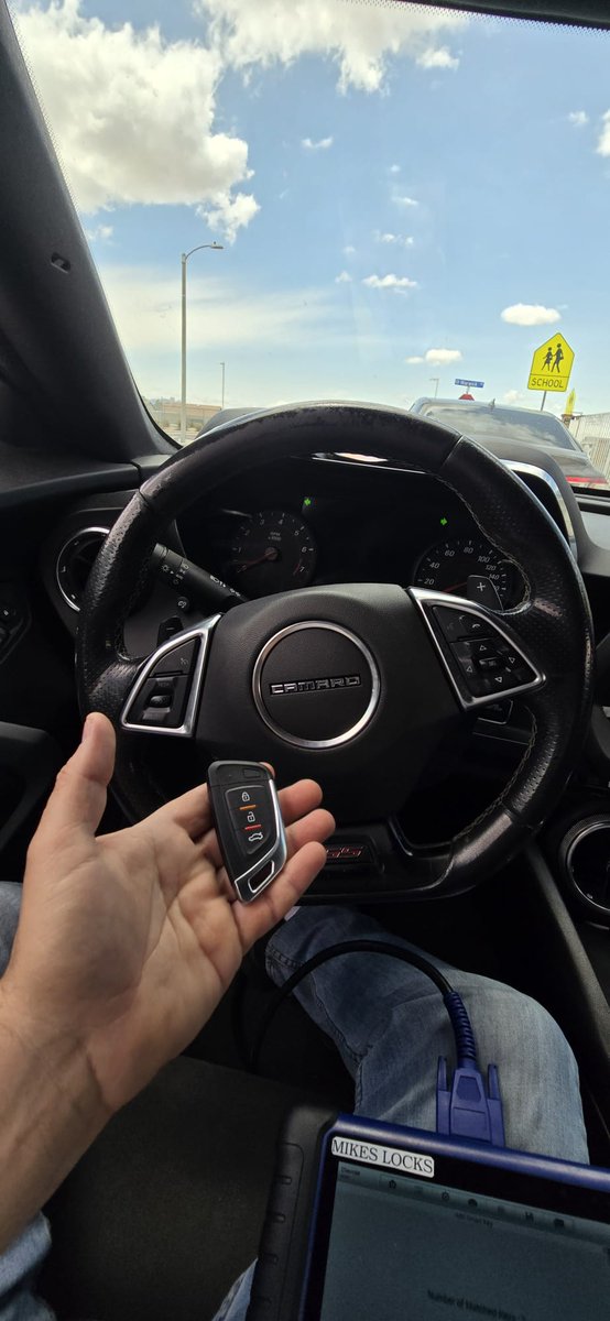 LocksMikes's tweet photo. π 2020 Chevrolet Camaro Push-To-Start Remote π
Need a replacement or spare smart key for your Camaro? We program & cut on-site! Lost all keys just want a backup weβve got you
Call today! 760-766-0117π
#ChevroletCamaro #PushToStart #HighDesertLocksmith https://t.co/Doc0RVTk3e