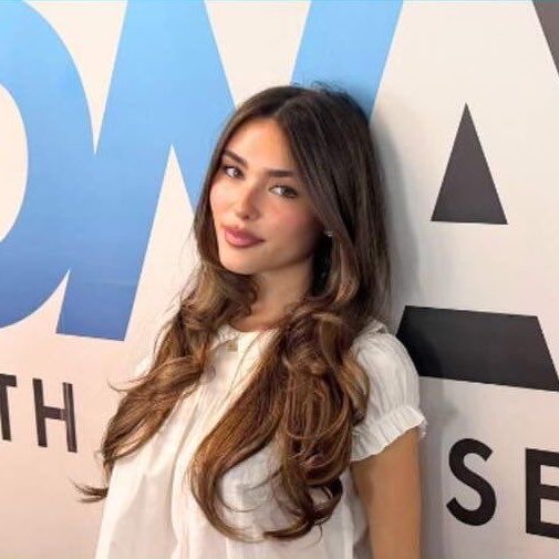 layla ⋆.˚🦢⋆ tweet media