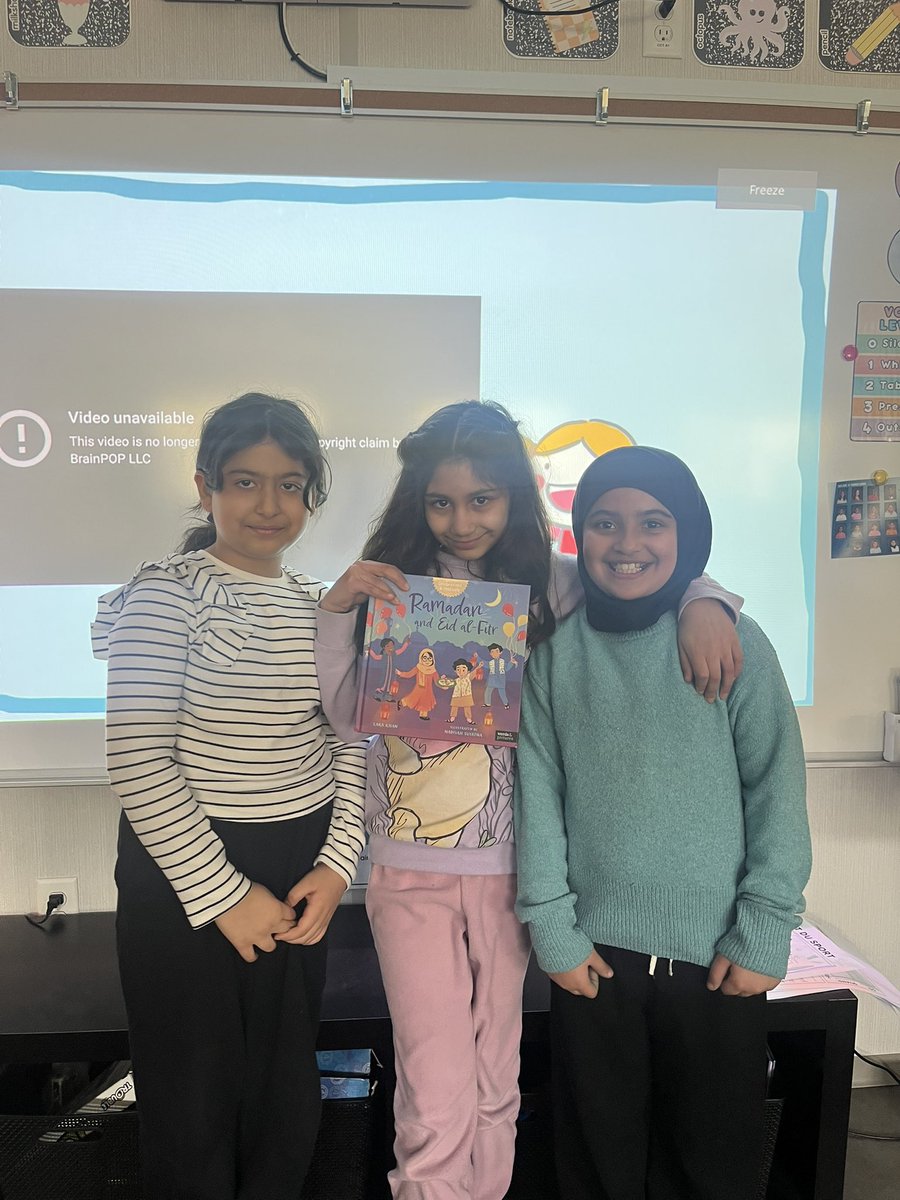 Mrs. Rowe tweet media