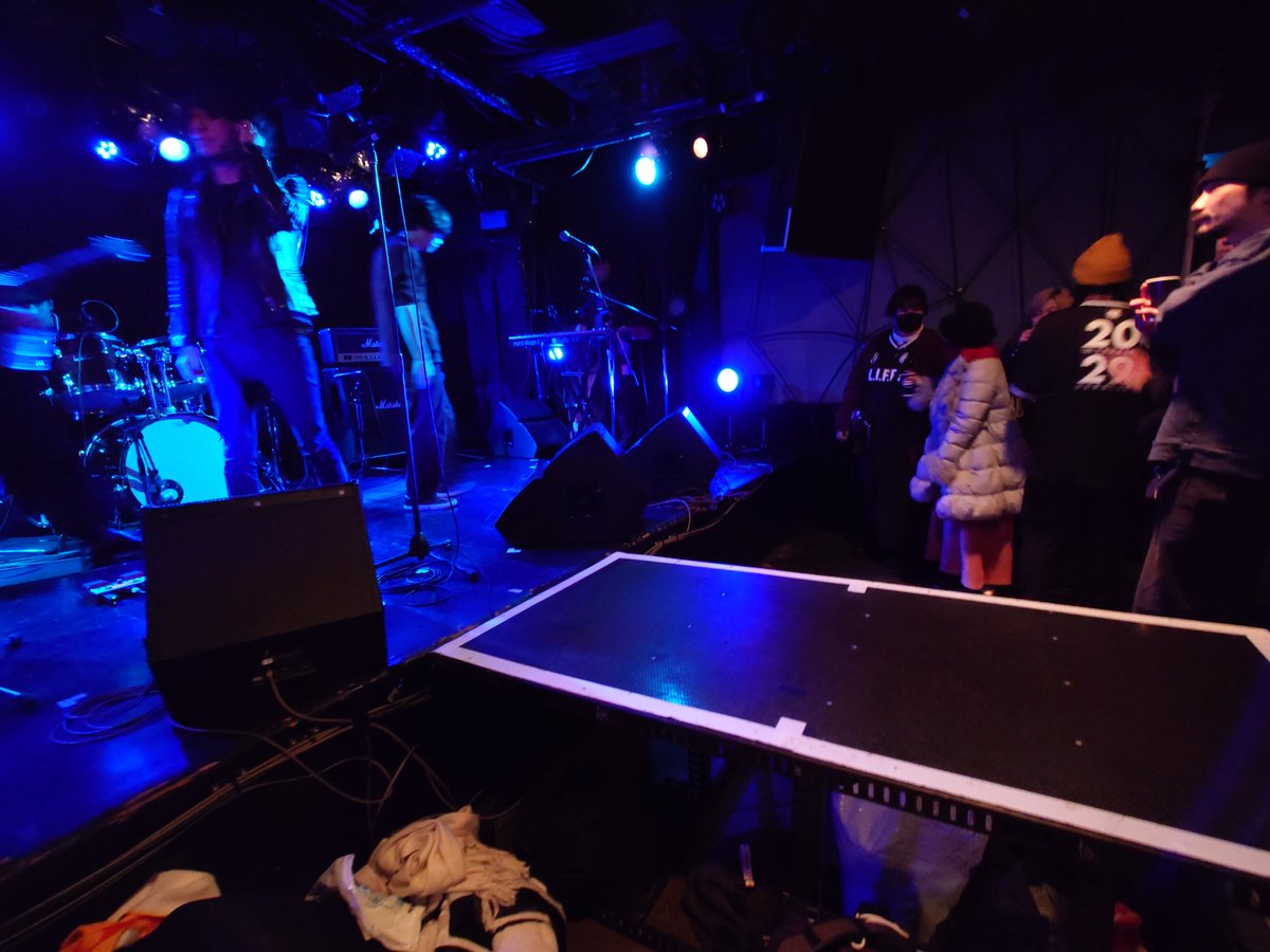 end2122's tweet photo. 昨晩は最終の特急かいじが10分くらい遅れて、帰宅が午前1時近く。
寝たのは3時頃、でも7時前に目が覚める老体。
やはり、泊れば良かった。
でも、出べそ月のステージは盛り上がり最高だった。
#MOS　
#lotta　
#AMI  　
#Miyu　
#Arna https://t.co/juINWqpdVj