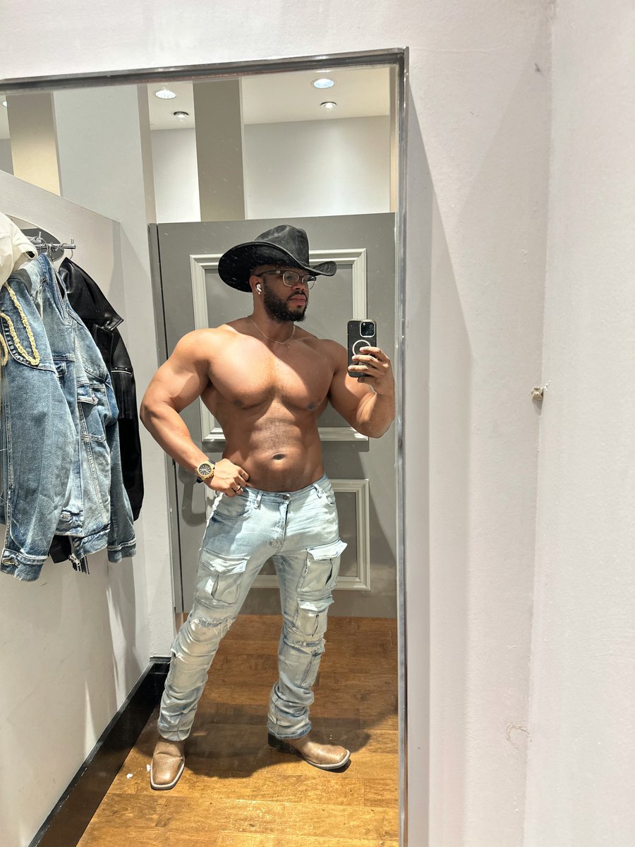 Thickboyproblems tweet media