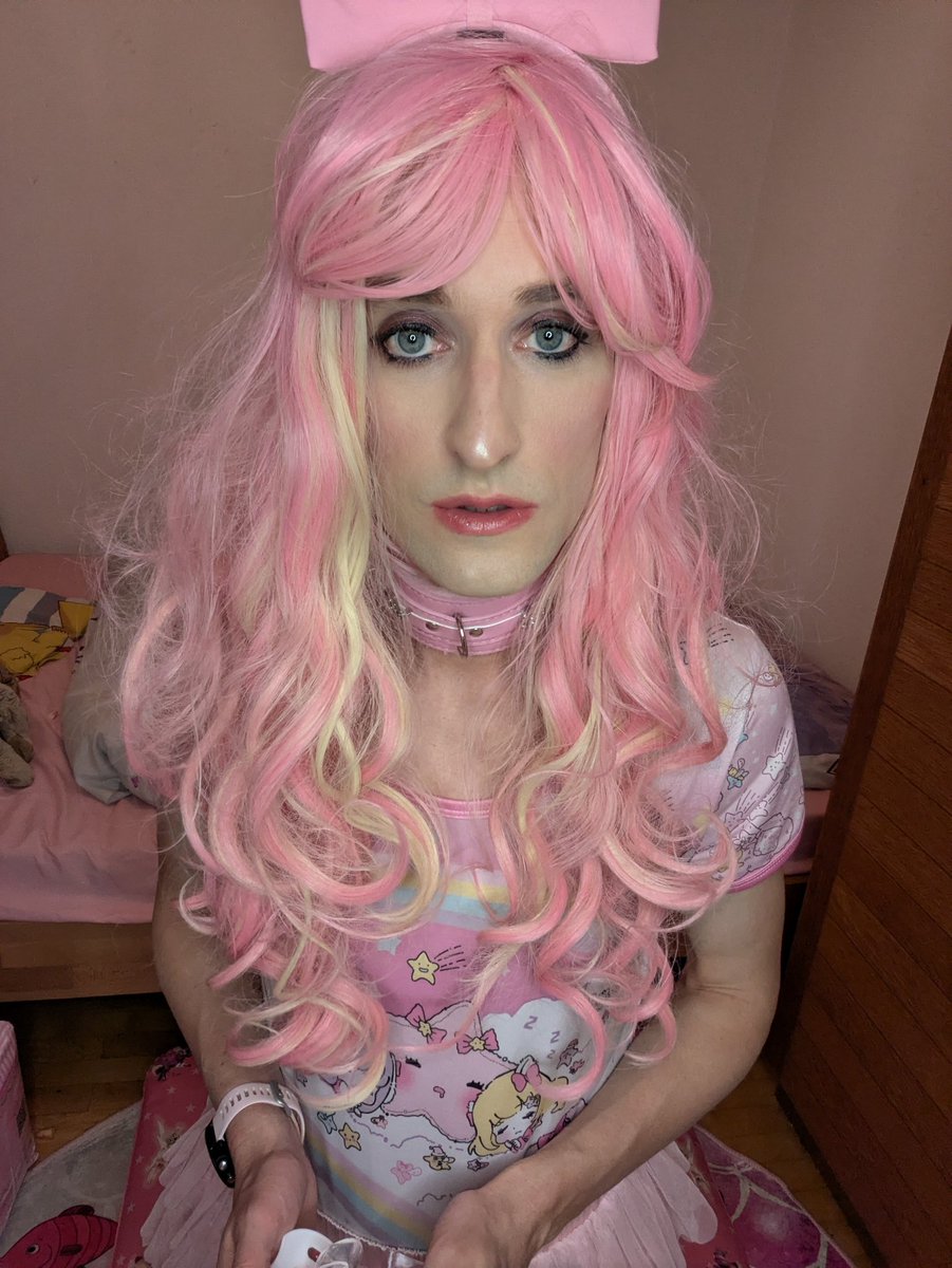 BabyRuby_88's tweet photo. I feel so good to be a little diapered sissy girl from time to time ☺️ https://t.co/aVpZhNt99j