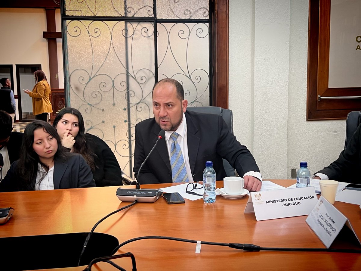 VasnyM's tweet photo. 📅 Miércoles, 18.Feb.26
⏰ 10:00 AM
📍 Congreso de la República de Guatemala.
🏛️ Mesa técnica con ANPA

Reunión con Mineduc y ANPA 🤝📚 para dar seguimiento a temas educativos en San Miguel Petapa 🏫 y coordinar próximas acciones 📄. https://t.co/NzUfkmVlyk