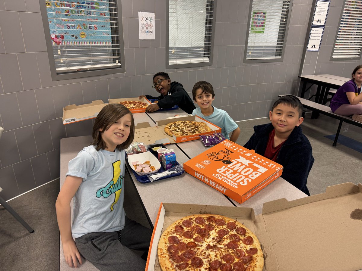 CullinsElementary tweet media