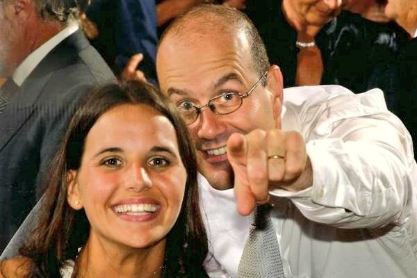 "Mira gorda, ahi están los pelotudos que nos votaron y pagan 114 millones para que vos le des clases de ingles a los empleados de Cancillería que ya saben Ingles porque es una exigencia del cargo!"