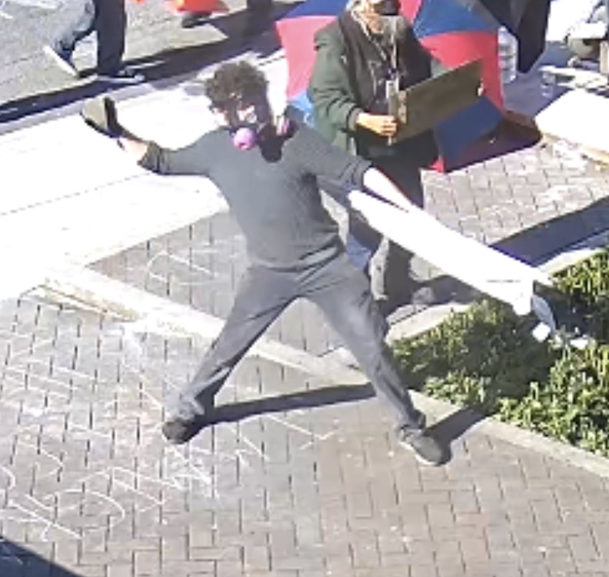 FBI Portland tweet media