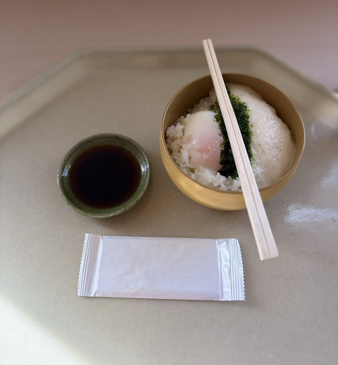 日本のバブリースキー場でいただく上海駐在員の朝食🥣
